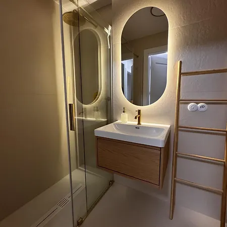 Cicha Przystan Z 2 Sypialniami W Centrum Zakopanego Apartzakop アパート